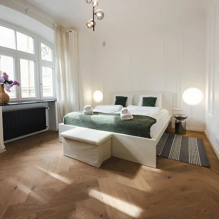 B68 Apartment 5 Appartamento *