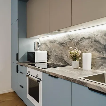 Appartamento B68 Apartment 5 *